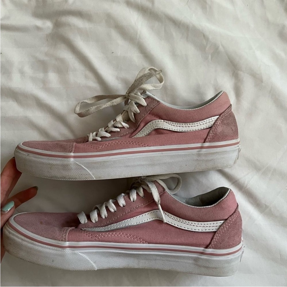 Vans Pink Sneakers Classic Low-Top Design